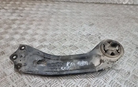 KIA Sorento Rear upper control arm/wishbone