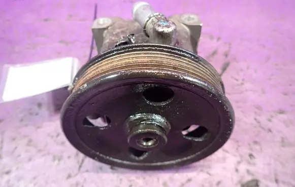 Ford Focus Power steering pump