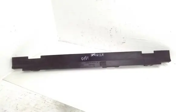 Mercedes-Benz Sprinter W901 W902 W903 W904 Radiator trim 9015050988