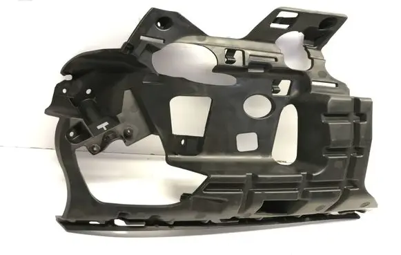 Volvo S60 Front bumper mounting bracket 31323840
