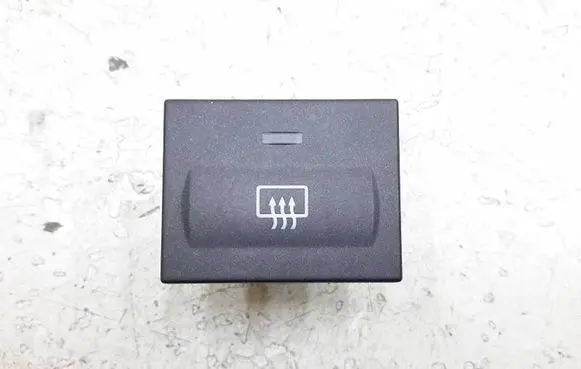 Ford Focus Windscreen/window heater switch 18C621AD