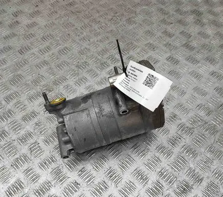 Volvo XC60 Air conditioning (A/C) compressor (pump) 32333863