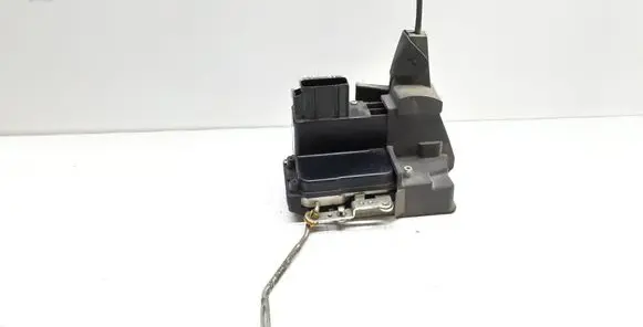 Ford Fusion Front door lock YZB19BCL 236A
