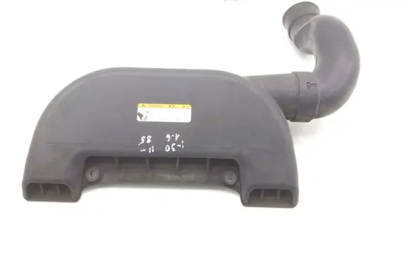 Hyundai i30 Air intake duct part 282122L000