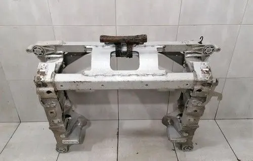 Aston Martin Vantage IV Rear subframe HY535R003A