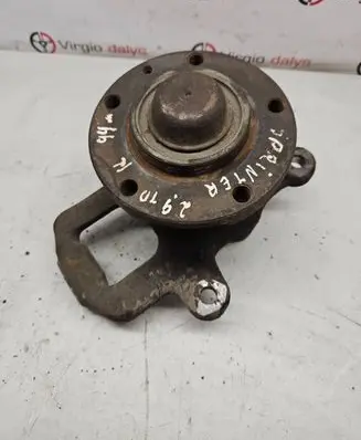 Mercedes-Benz Sprinter W901 W902 W903 W904 Front wheel hub 9013320301