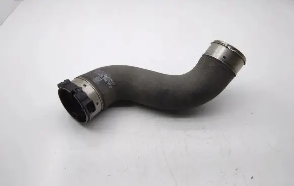 Mercedes-Benz C W204 Intercooler hose/pipe A2045286682