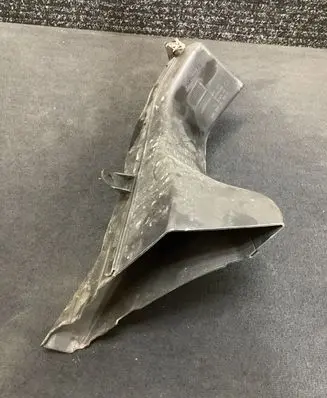 BMW 4 F32 F33 Intercooler air guide/duct channel 7432628 15677210