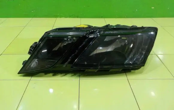 Skoda Octavia Mk3 (5E) Headlight/headlamp 5E294101C