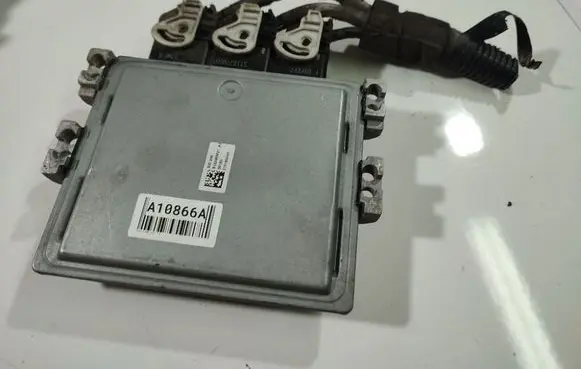 Ford S-MAX Engine control unit/module S122865021A2