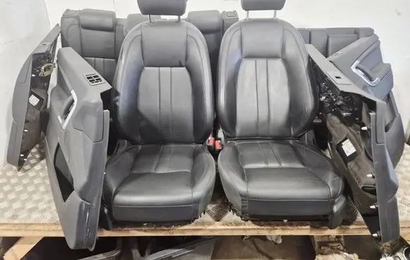 Land Rover Discovery Sport Interior set 7SEATS
