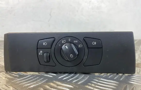 BMW 5 E60 E61 Light switch 6953735 0005018991100 33290403