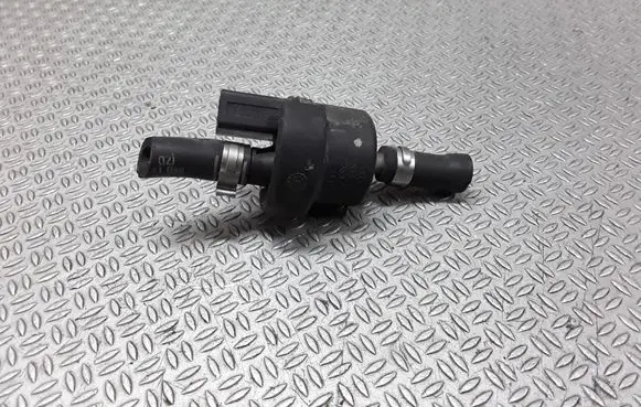 Audi A4 S4 B6 8E 8H Vacuum valve 06B133459D