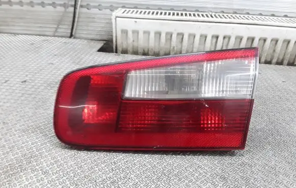 Renault Laguna II Tailgate rear/tail lights 8200002476