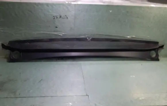 Citroen C4 II Picasso Wiper trim 9675943577
