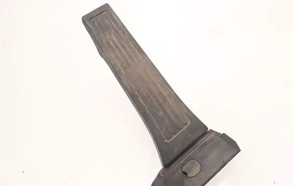 Hyundai i40 Accelerator throttle pedal