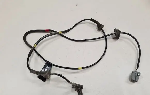 Volvo S60 ABS brake wheel speed sensor 3524256 10071160373