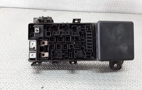 Honda Accord Fuse module