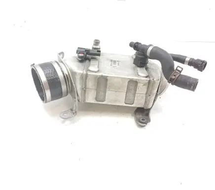 BMW 7 F01 F02 F03 F04 Intercooler radiator 7575404 757540402 P3425003