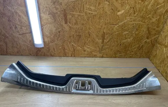 Volvo V60 Trunk/boot sill cover protection