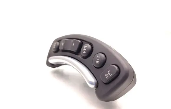 Land Rover Discovery Steering wheel buttons/switches 6901282 61277400