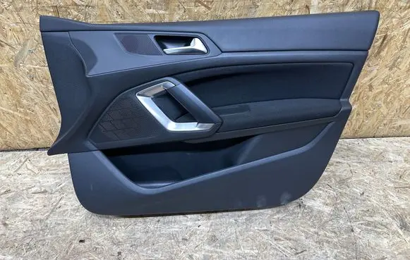 Peugeot 308 Front door card panel trim 96776522ZD 10780503 1348