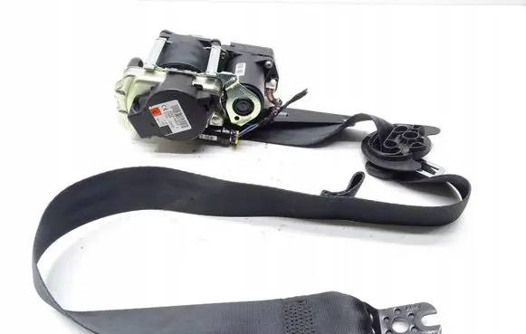 Volkswagen PASSAT B8 Front seatbelt 3G2857705E