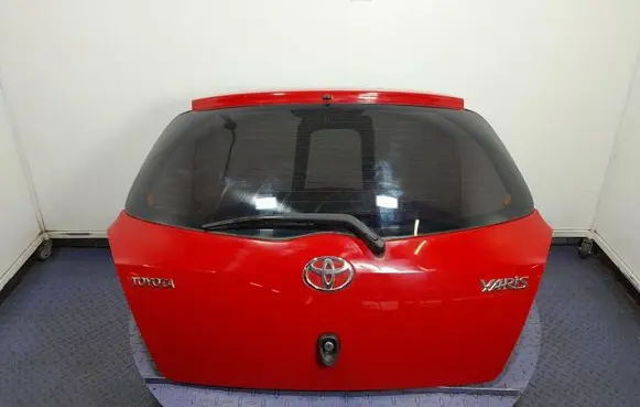 Toyota Yaris Tailgate/trunk/boot lid