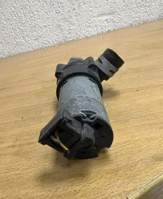 Mercedes-Benz E W210 Electric auxiliary coolant/water pump 0115450128 D8416