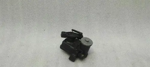 Mercedes-Benz CLS C219 Intake manifold valve actuator/motor A6421500594