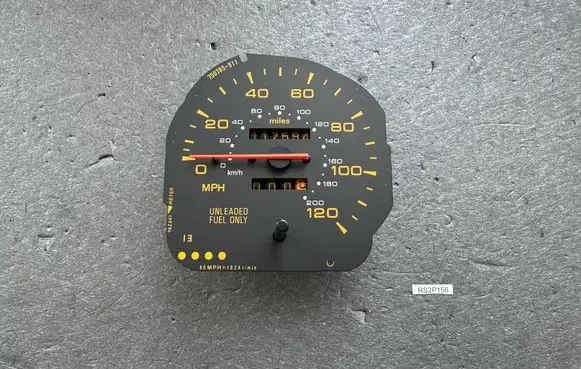 Mitsubishi Pajero Speedometer (instrument cluster) 750785-911 MR115131