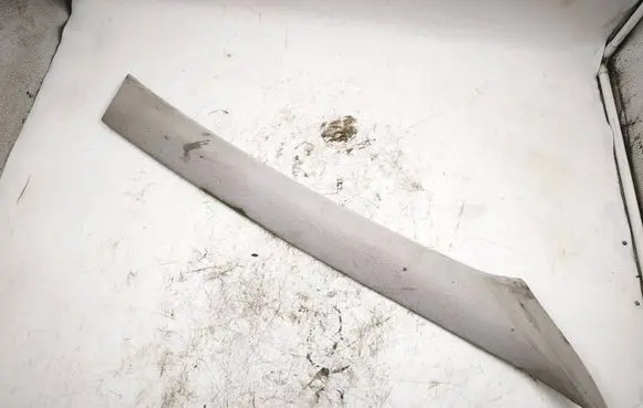 (A) pillar trim