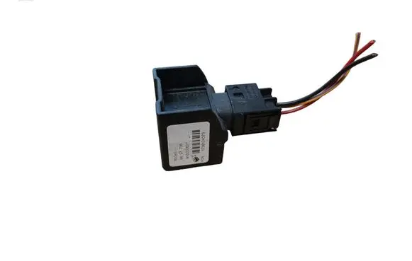 Volvo XC70 Airbag deployment crash/impact sensor 8691735 8691736 0736104379