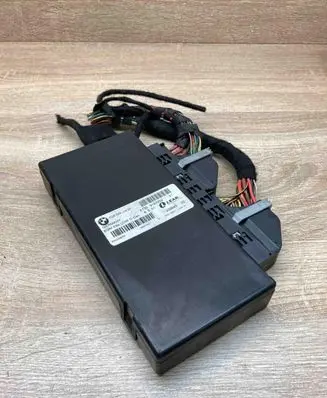 BMW 5 E60 E61 Comfort/convenience module 9167202 23994322 WITHPLUG