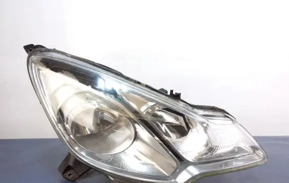 Citroen DS3 Headlight/headlamp 9677033880