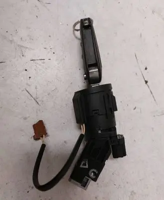 Citroen C3 Ignition lock 9663123380