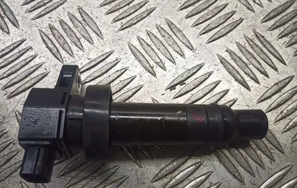 Volkswagen Touran I Spark distributor 27301-2B010