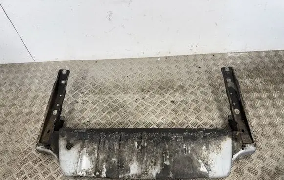 Front bumper splitter molding