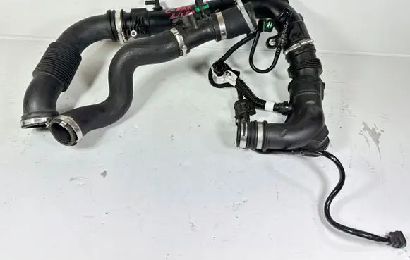 Ford C-MAX II Air intake hose/pipe
