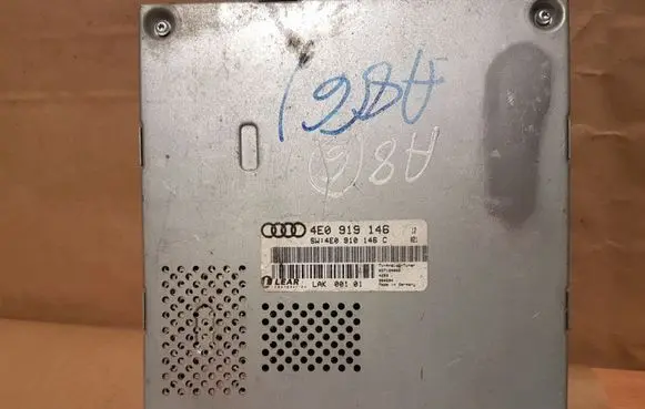 Audi A8 S8 D3 4E Video control module 4E0919146 4E0910146C