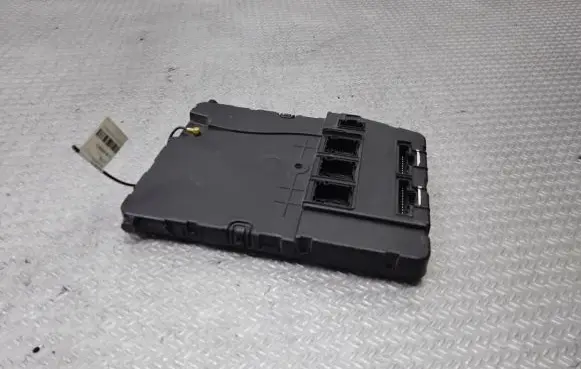 Renault Scenic II - Grand scenic II Comfort/convenience module 8200309693
