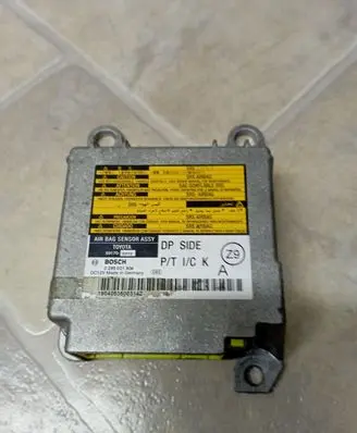 Toyota Yaris Airbag control unit/module 8917053110 0285001904