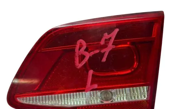 Volkswagen PASSAT B7 Tailgate rear/tail lights 90004891