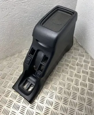Land Rover Freelander Armrest fhm100330