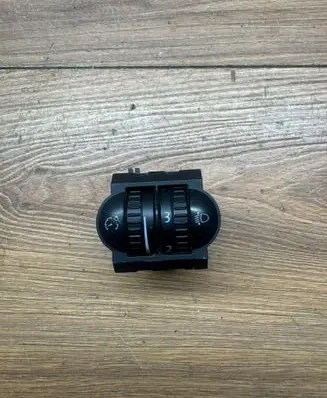 Volkswagen Golf V Headlight level height control switch 1K0941333D