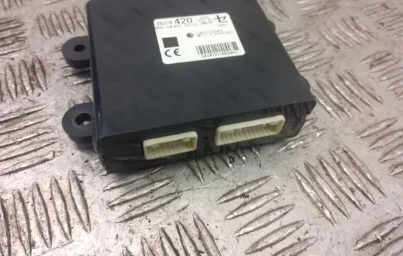 Mitsubishi Outlander Keyless (KESSY) go control unit/module 8637B420 08141217009403
