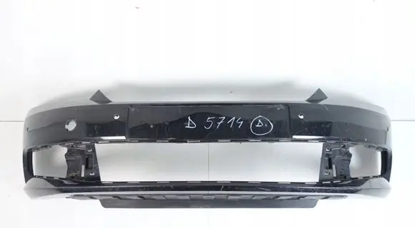 Skoda Fabia Mk3 (NJ) Front bumper 6V0807221