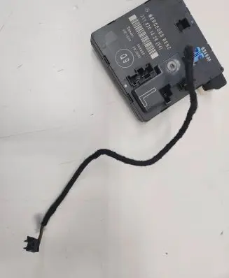Mercedes-Benz E W211 Door control unit/module 2118201526 356805