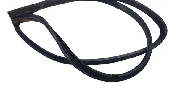 Peugeot 306 Rubber seal front coupe door 9023.X5