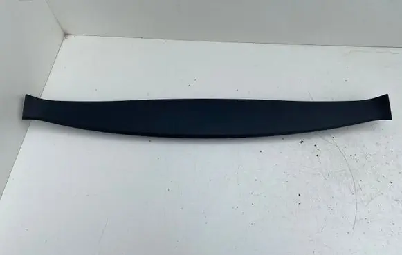 Toyota Corolla Verso E121 Tailgate/trunk upper cover trim 679390F010